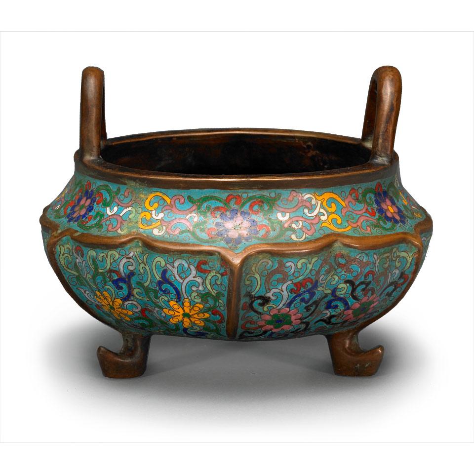 Blue Ground Cloisonné Tripod Censer, Xuande Mark, Qing Dynasty, 19th/20th Century