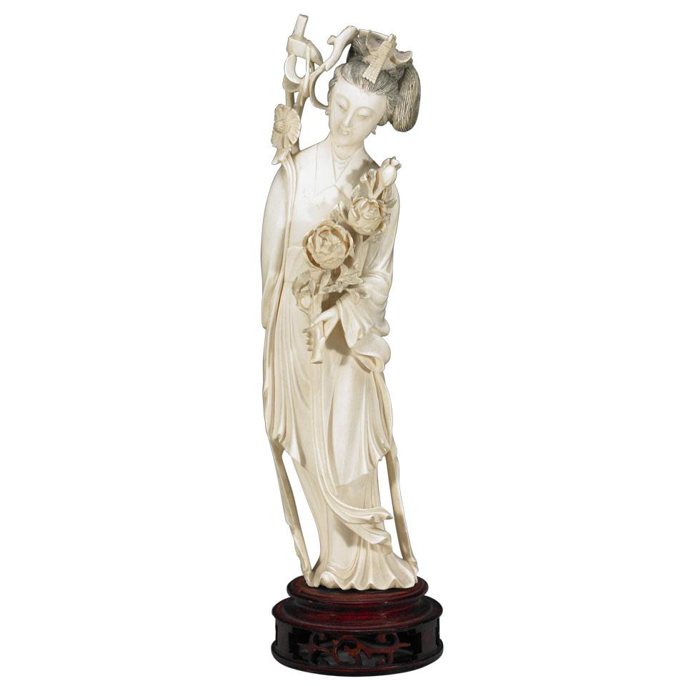 Ivory Carved Beauty, Meiren
